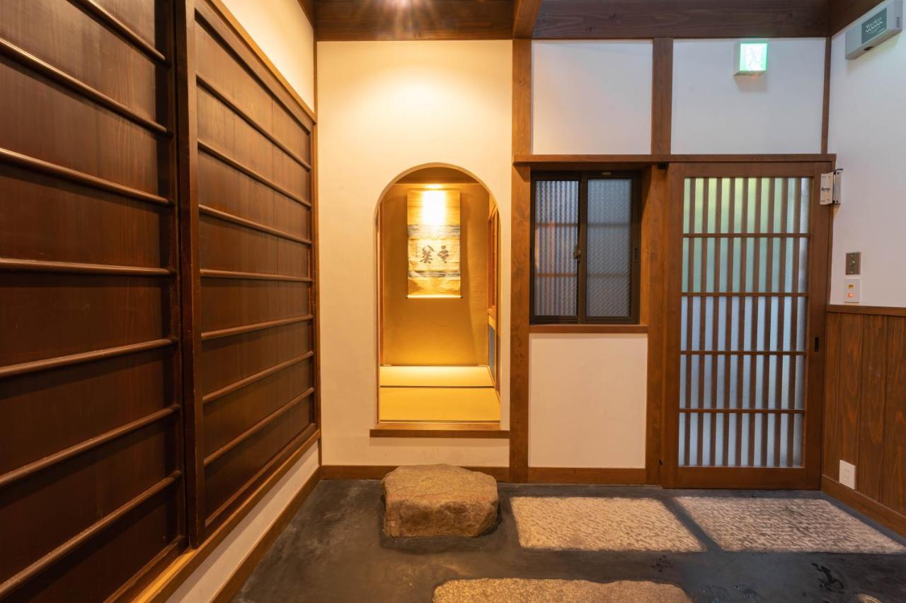 Villa 祇園せいじ庵。お風呂が素敵な貸切京町家。Netflix見放題。 Kioto Exterior foto